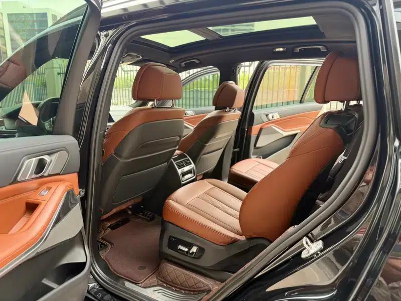 BMW X7 2022 xDrive40i Luxury Package — миниатюра 13