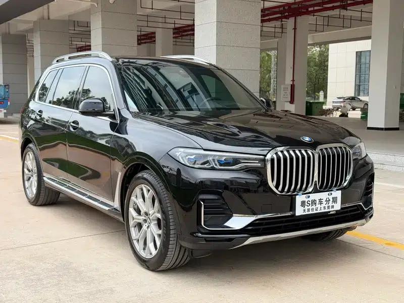 BMW X7 2022 xDrive40i Luxury Package — миниатюра 3