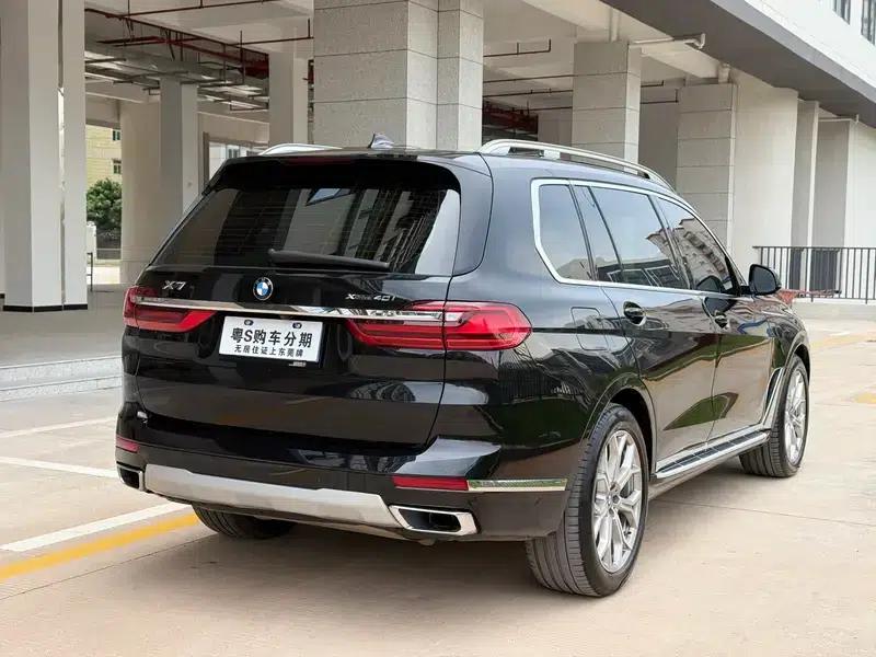 BMW X7 2022 xDrive40i Luxury Package — миниатюра 6