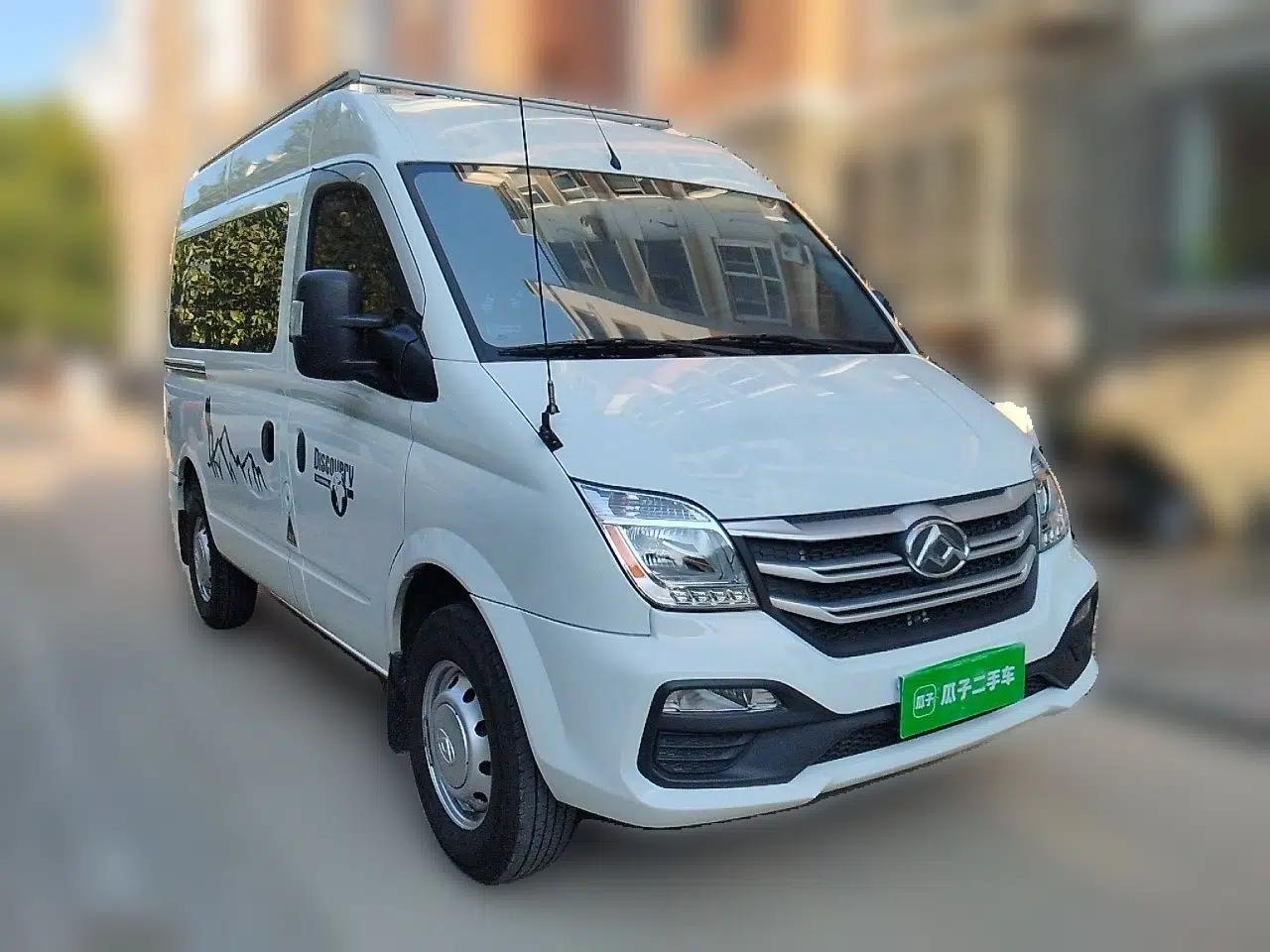 SAIC MAXUS Xintu V80 2024 Aotuntong Value Edition 6MT Short Wheelbase Mid-Height Roof 127 Ps 5/6 Seats — миниатюра 3