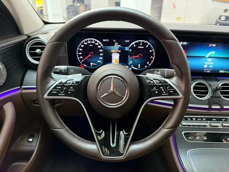 Mercedes-Benz E-Class 2022 Facelift E 300 L Luxury Sedan — миниатюра 14