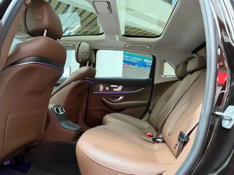 Mercedes-Benz E-Class 2022 Facelift E 300 L Luxury Sedan — миниатюра 19