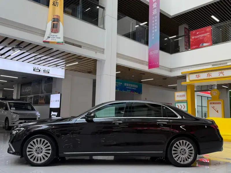 Mercedes-Benz E-Class 2022 Facelift E 300 L Luxury Sedan — миниатюра 4
