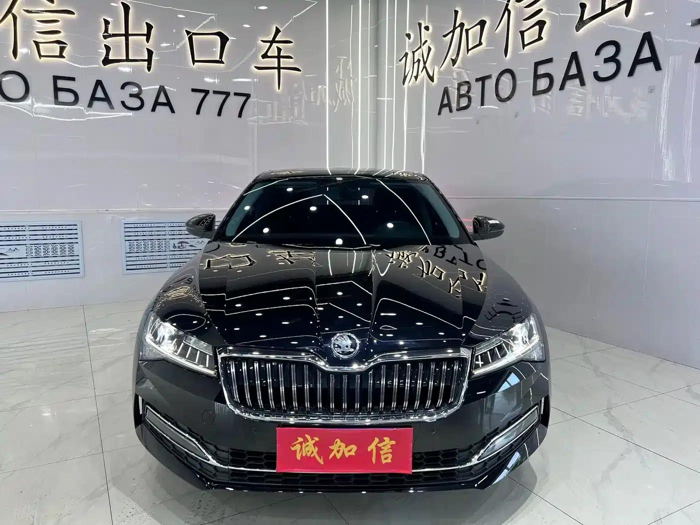 Superb 2023 TSI280 DSG Premium Edition — миниатюра 2