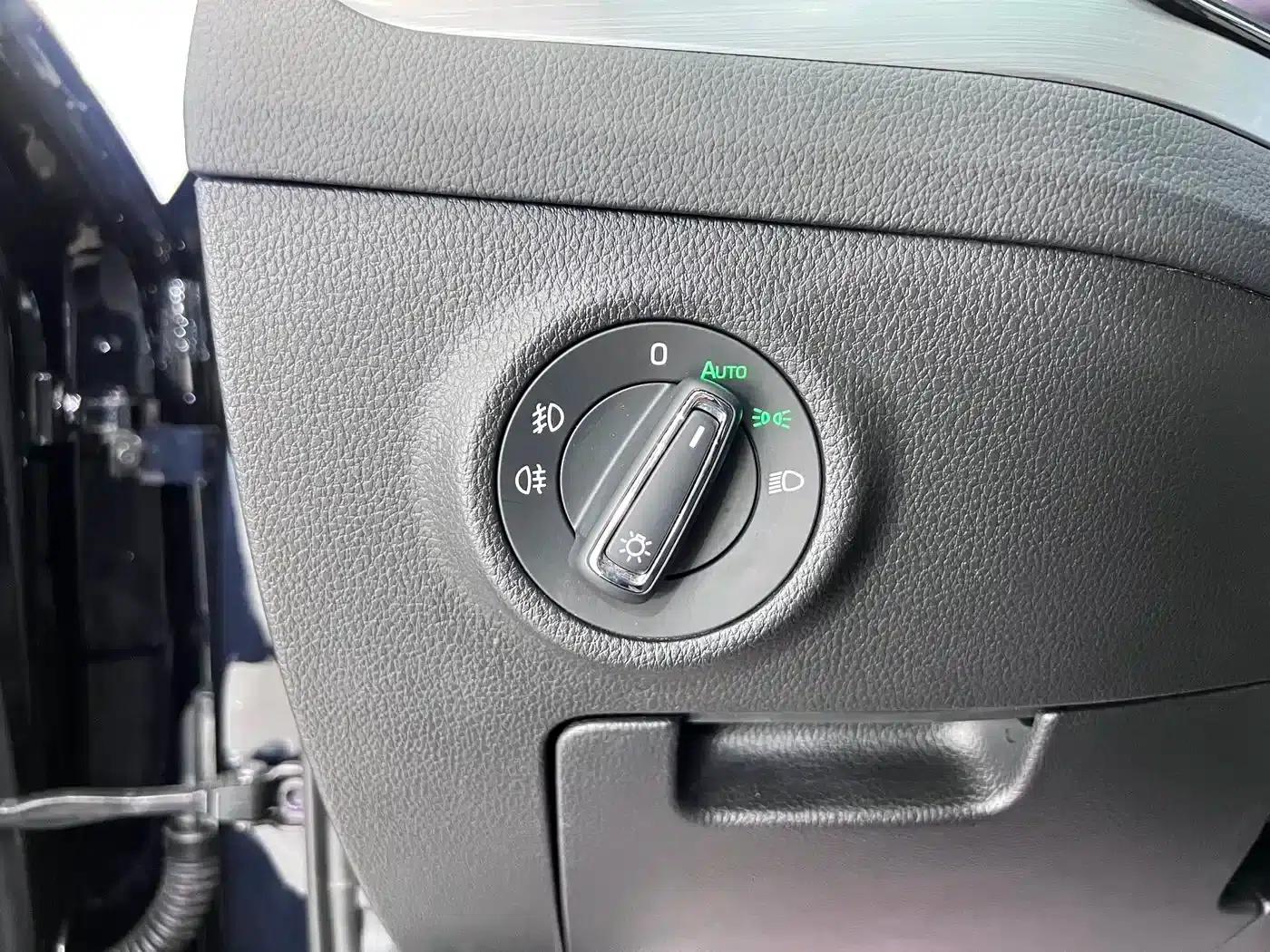 Superb 2023 TSI280 DSG Premium Edition — миниатюра 12