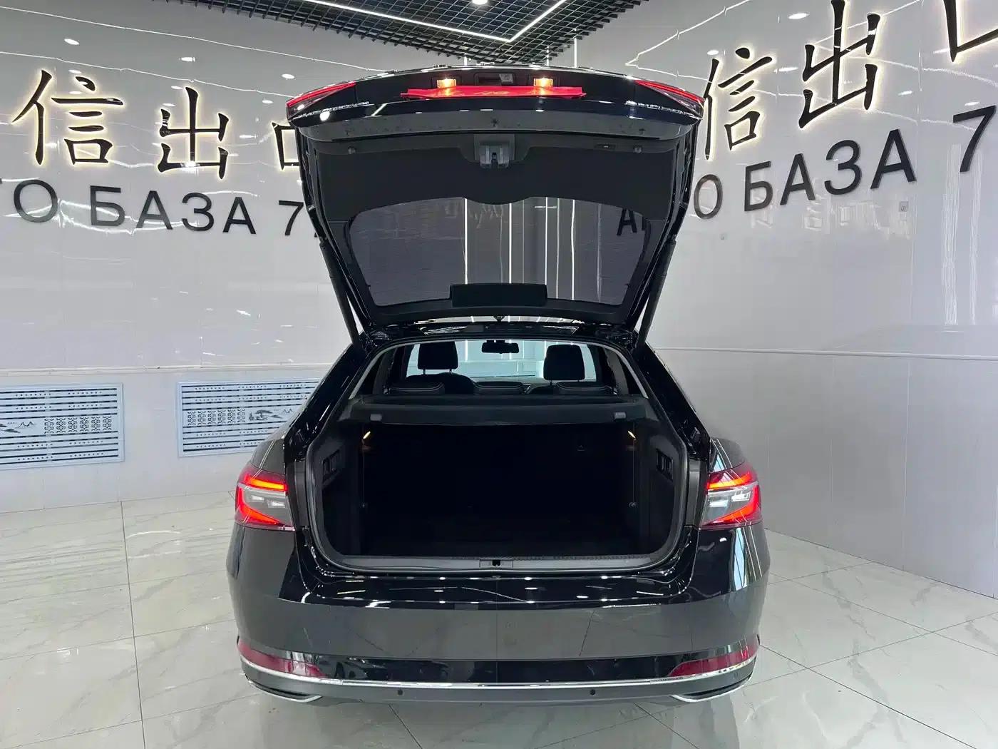 Superb 2023 TSI280 DSG Premium Edition — миниатюра 18