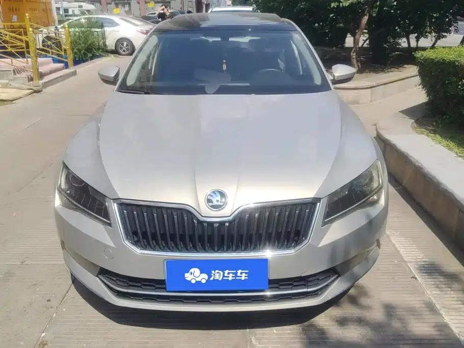 Superb 2018 TSI330 DSG Comfort Edition (National V Emission Standard) — миниатюра 2