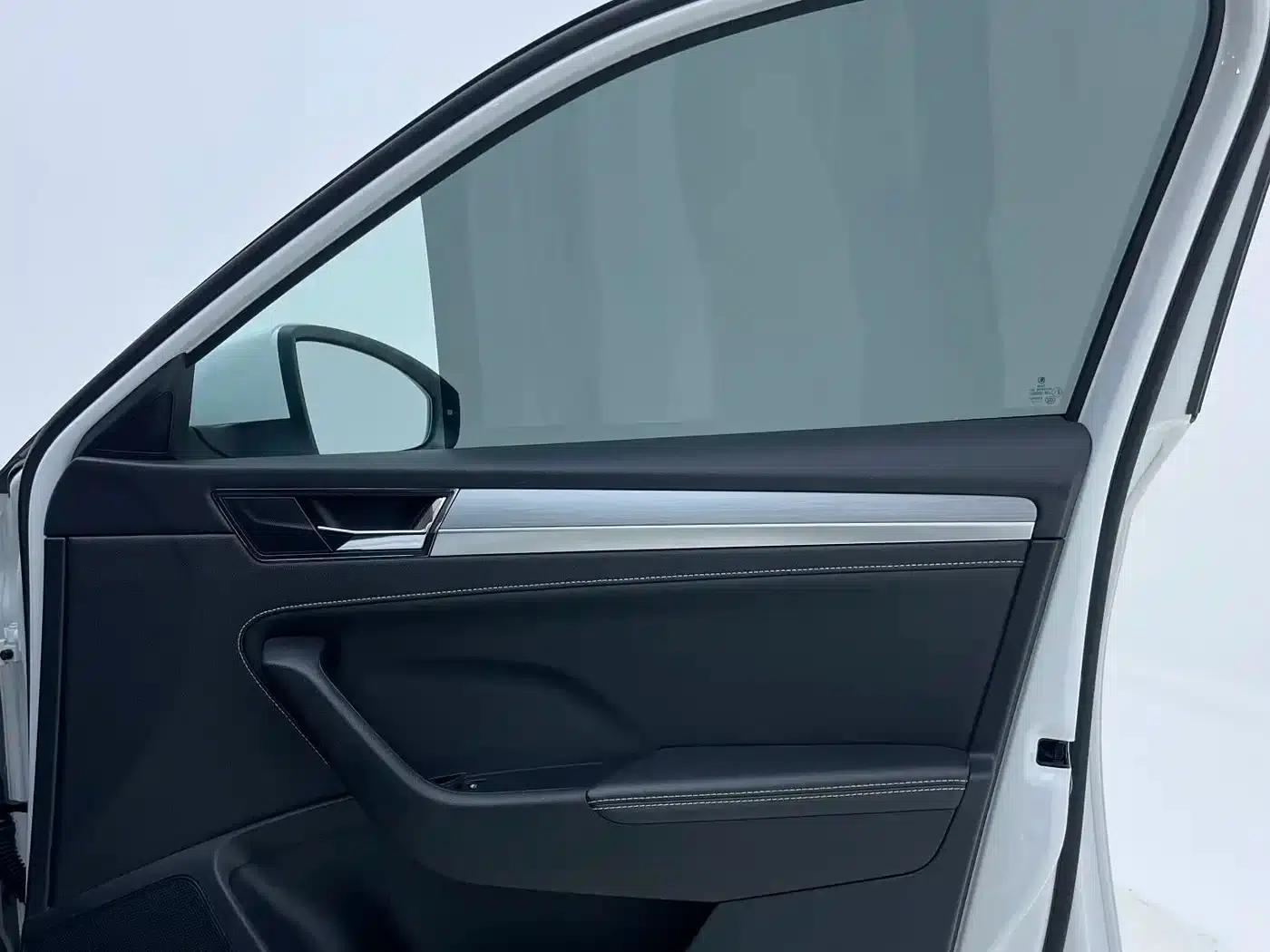 Superb 2023 Facelift TSI280 DSG Premium Edition — миниатюра 22