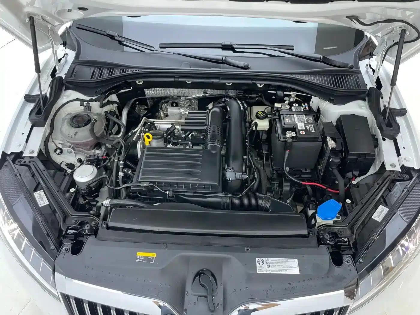 Superb 2023 Facelift TSI280 DSG Premium Edition — миниатюра 32