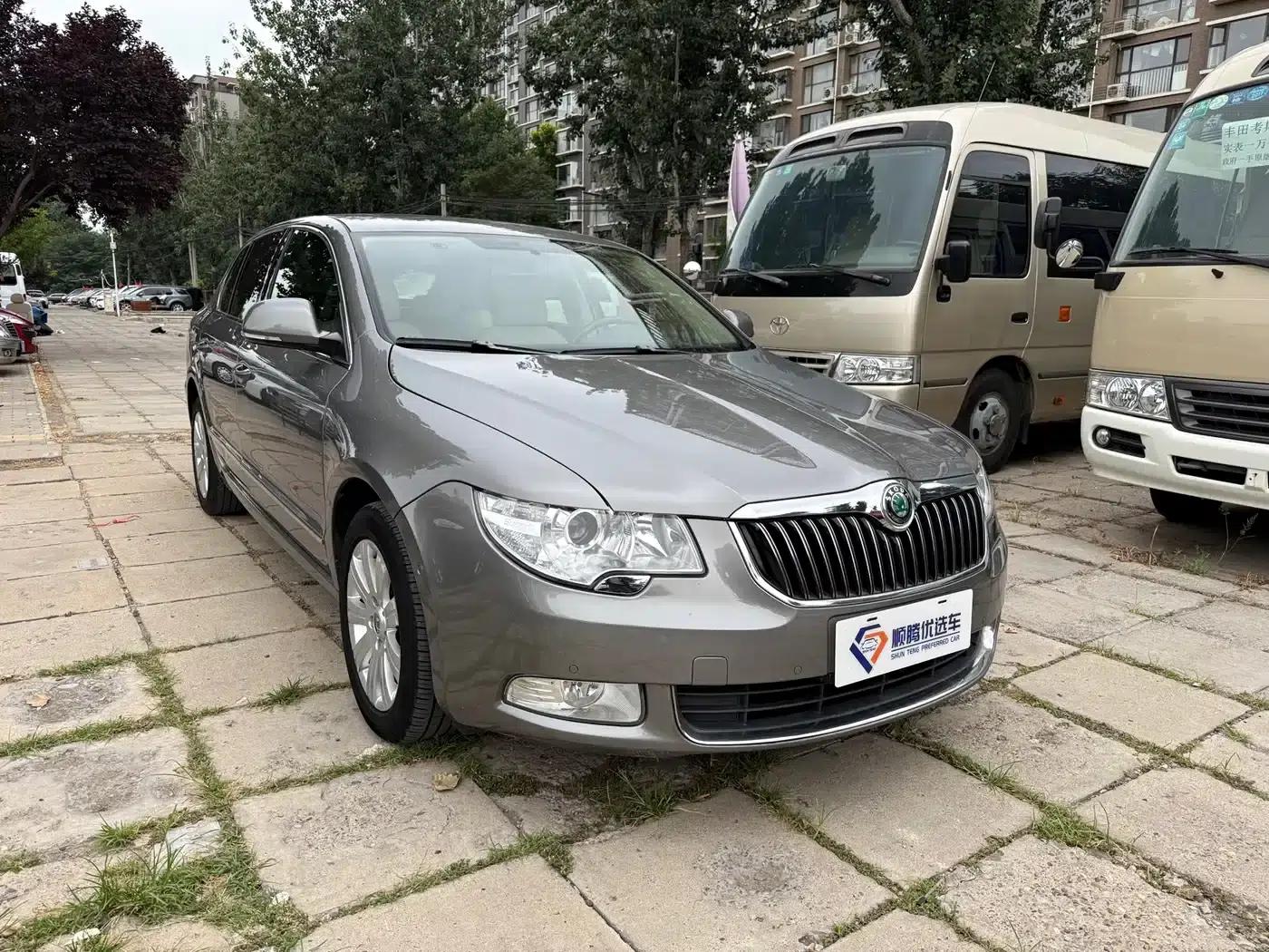 Superb 2012 1.8TSI Automatic Elegance Edition — миниатюра 3