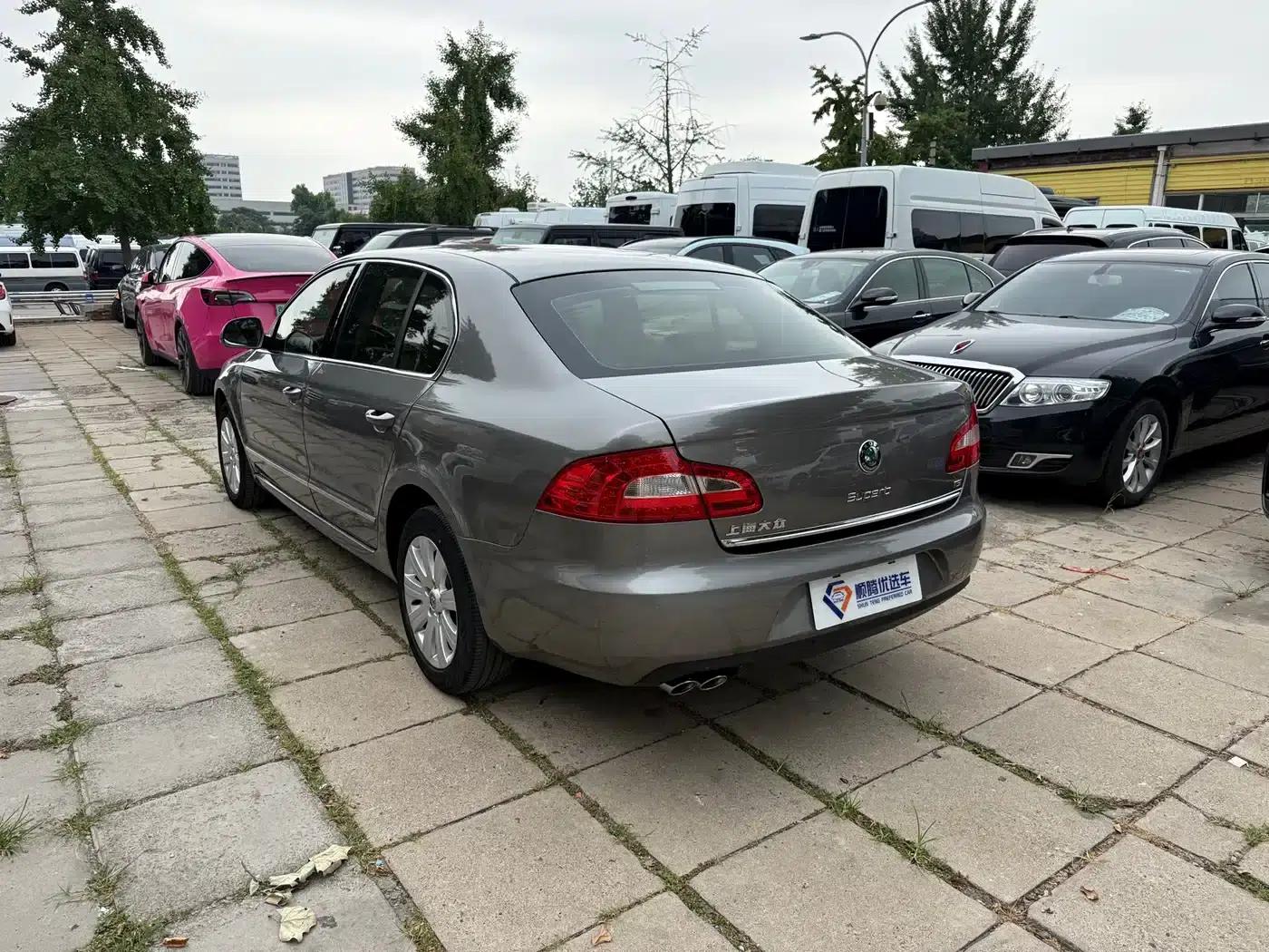 Superb 2012 1.8TSI Automatic Elegance Edition — миниатюра 6