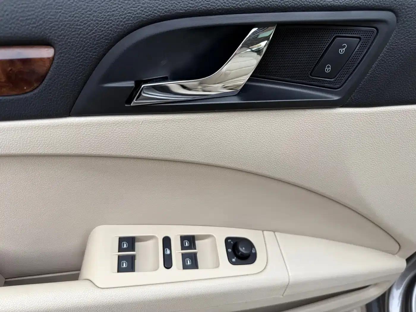 Superb 2012 1.8TSI Automatic Elegance Edition — миниатюра 9