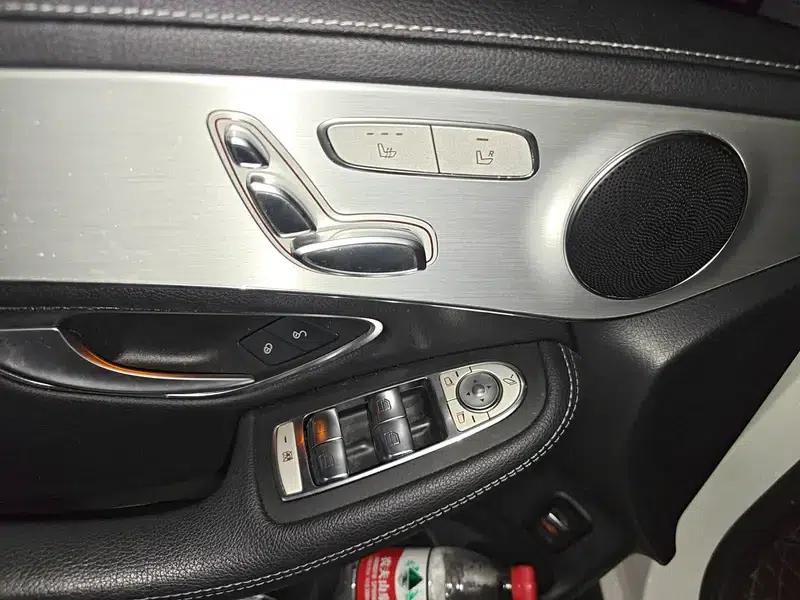2021 Mercedes-Benz GLC 260 L 4MATIC Dynamic — миниатюра 16