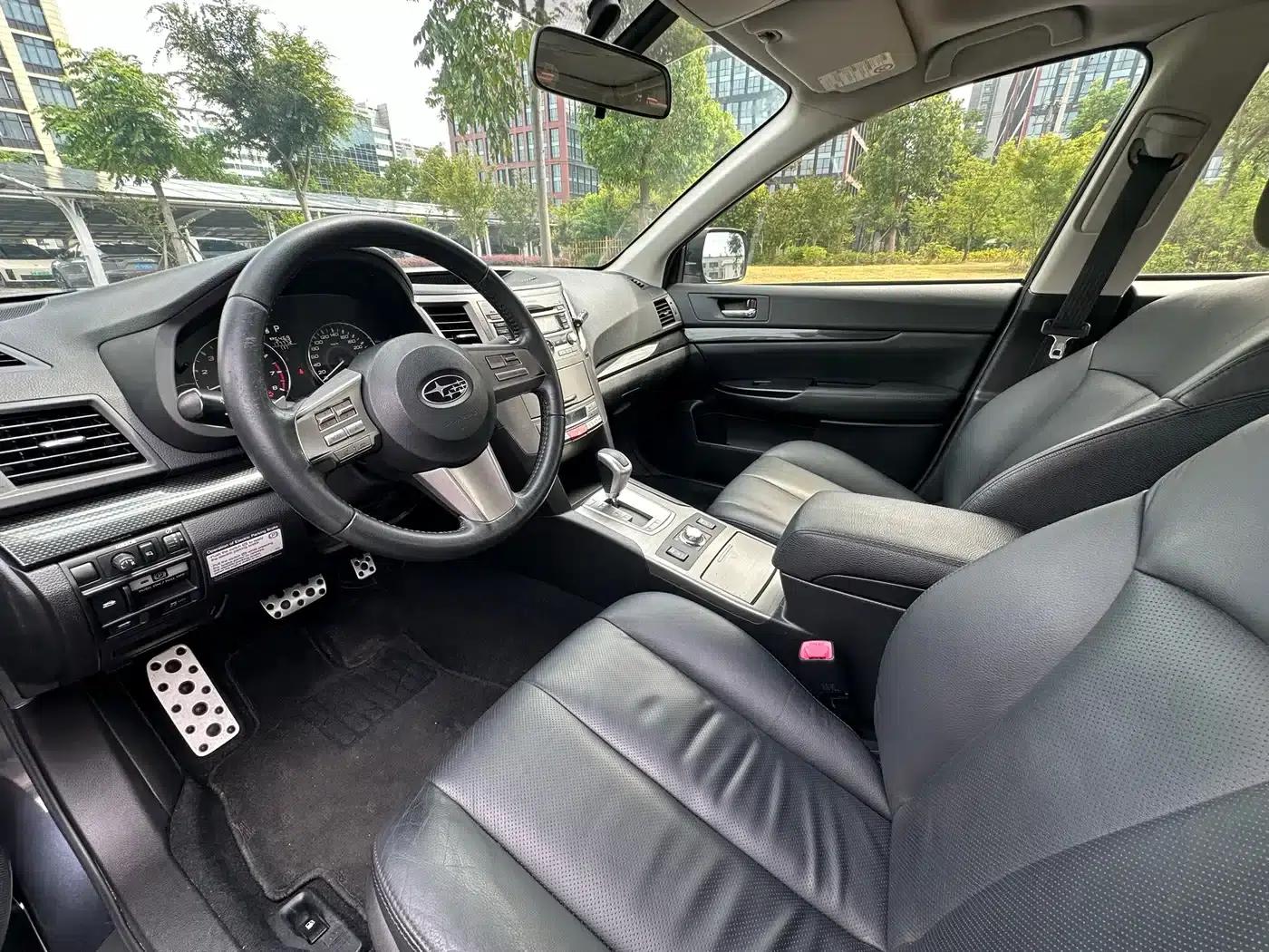Legacy 2010 2.5GT Luxury Edition — миниатюра 13