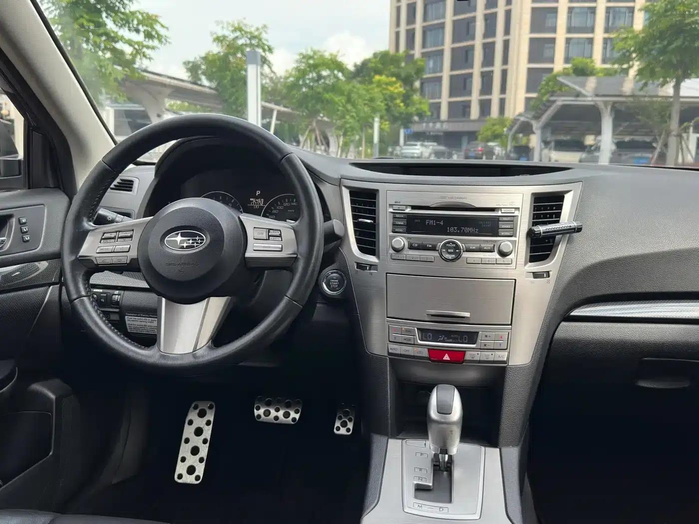 Legacy 2010 2.5GT Luxury Edition — миниатюра 17