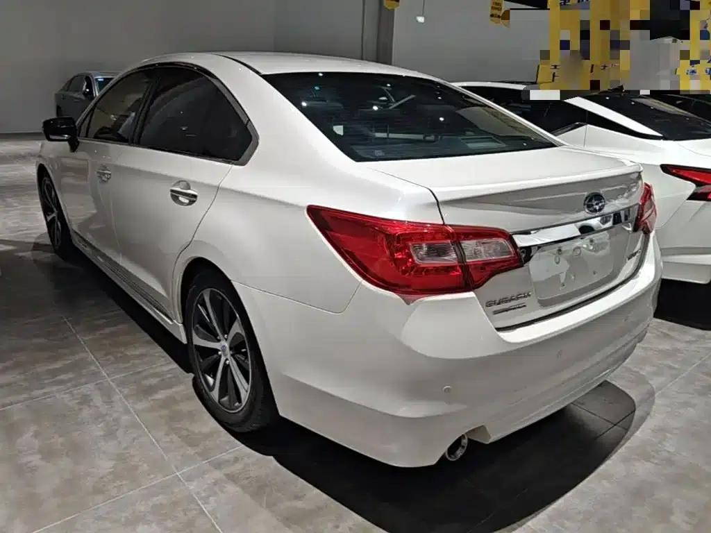 Legacy 2017 2.5i AWD Glory Edition EyeSight — миниатюра 5