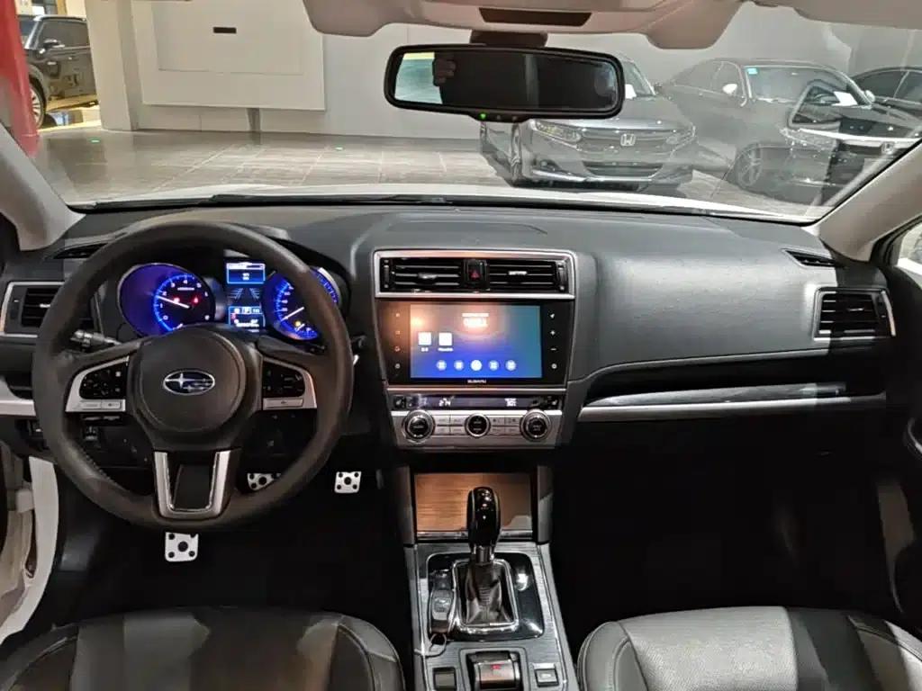 Legacy 2017 2.5i AWD Glory Edition EyeSight — миниатюра 10