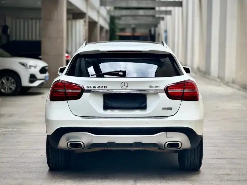 2017 Mercedes-Benz GLA 200 Fashion Edition — миниатюра 3