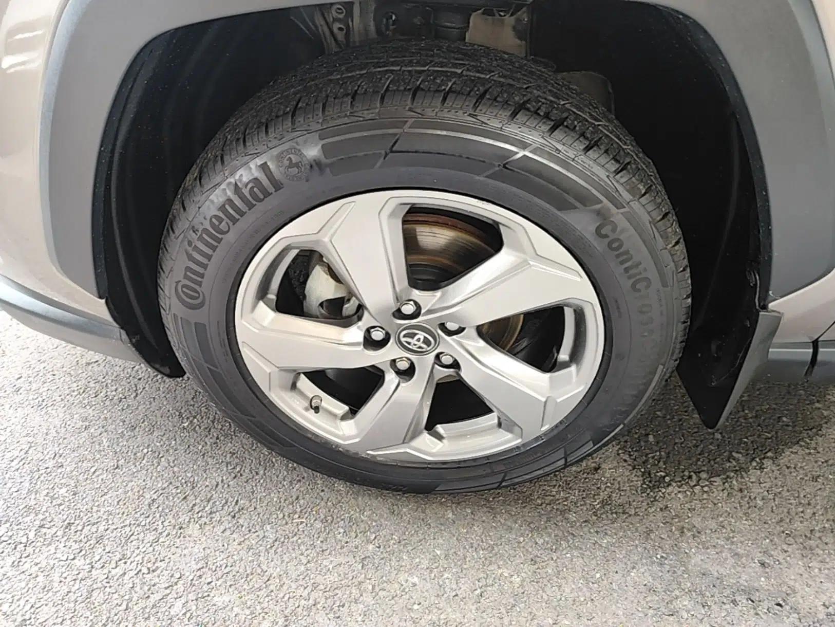 Toyota RAV4 2021 2.0L CVT 4x4 Trend Edition — миниатюра 10