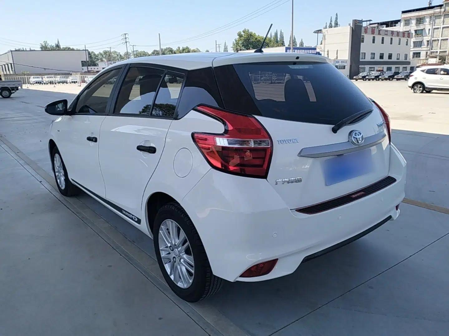 Toyota YARiS L Zhi Xuan 2019 1.5E CVT Dynamic Edition China VI compliant — миниатюра 4