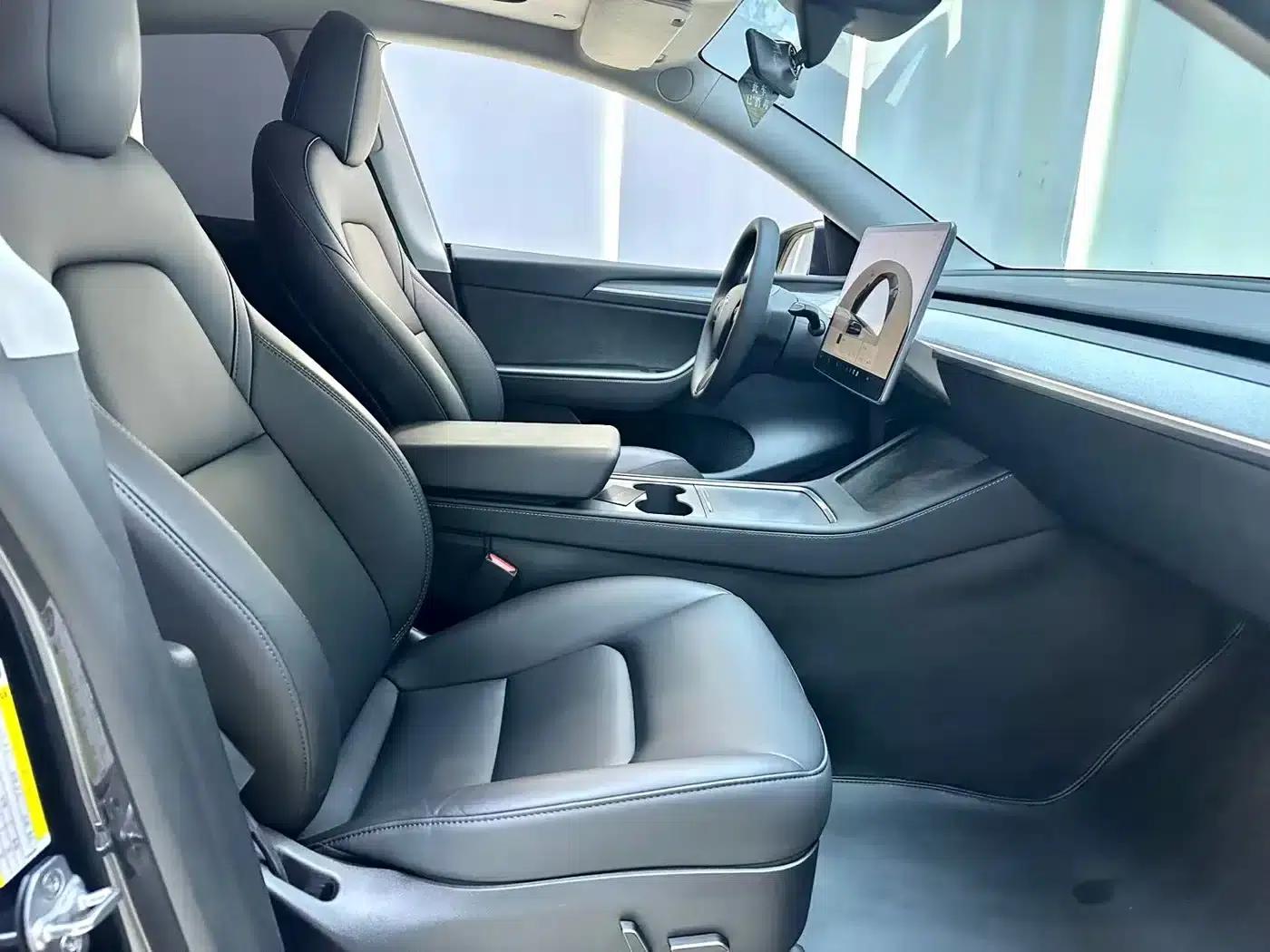 Model Y 2024 Rear-Wheel Drive — миниатюра 11