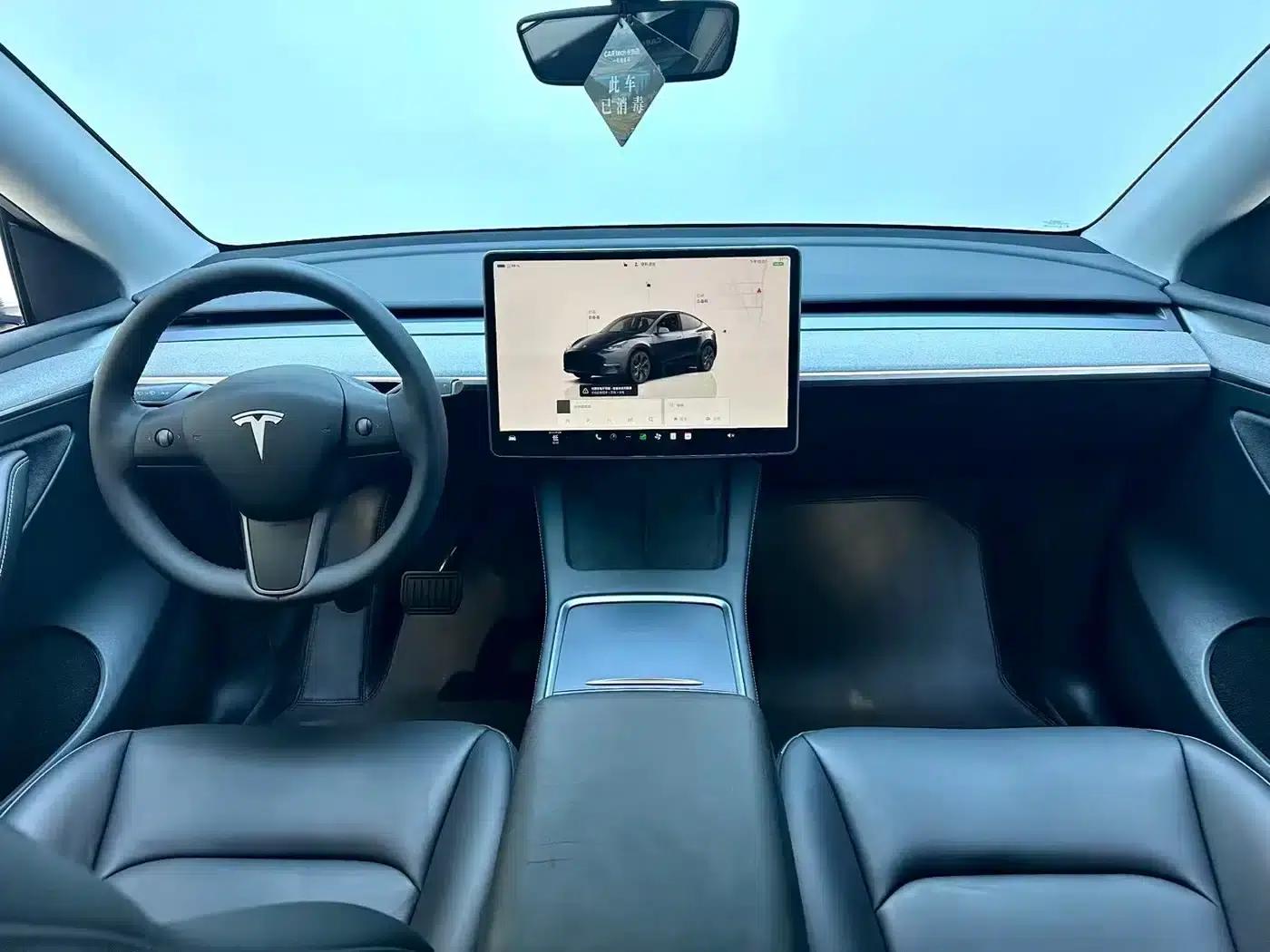 Model Y 2024 Rear-Wheel Drive — миниатюра 13