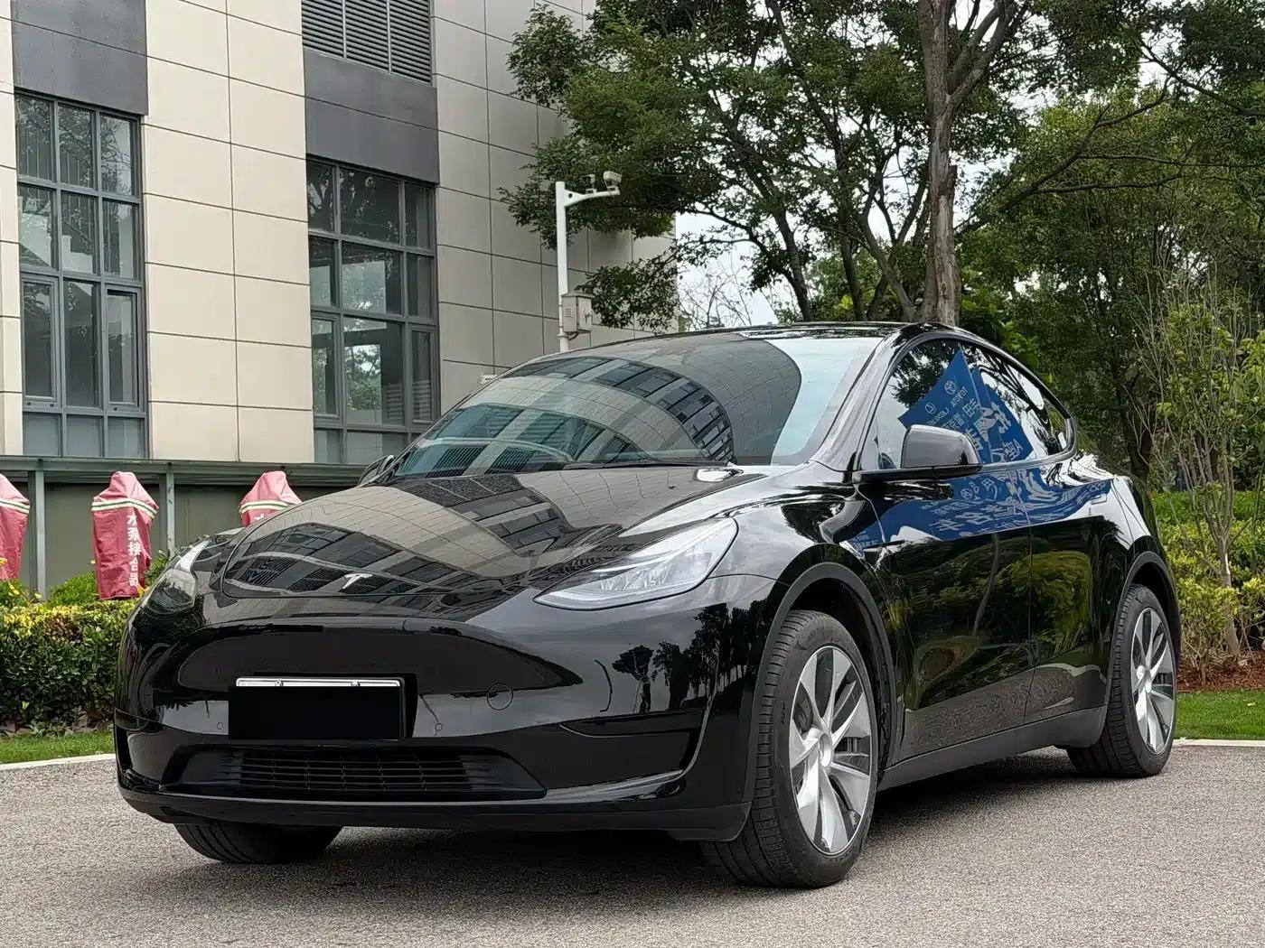 Model Y 2022 Facelift Rear-Wheel Drive Version — миниатюра 1