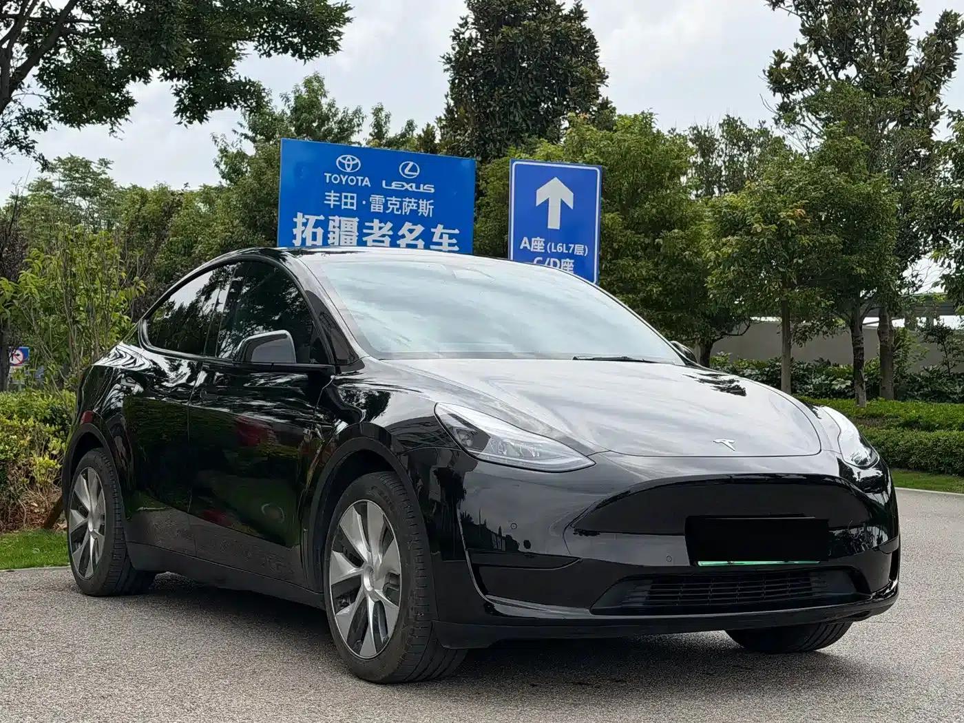 Model Y 2022 Facelift Rear-Wheel Drive Version — миниатюра 3