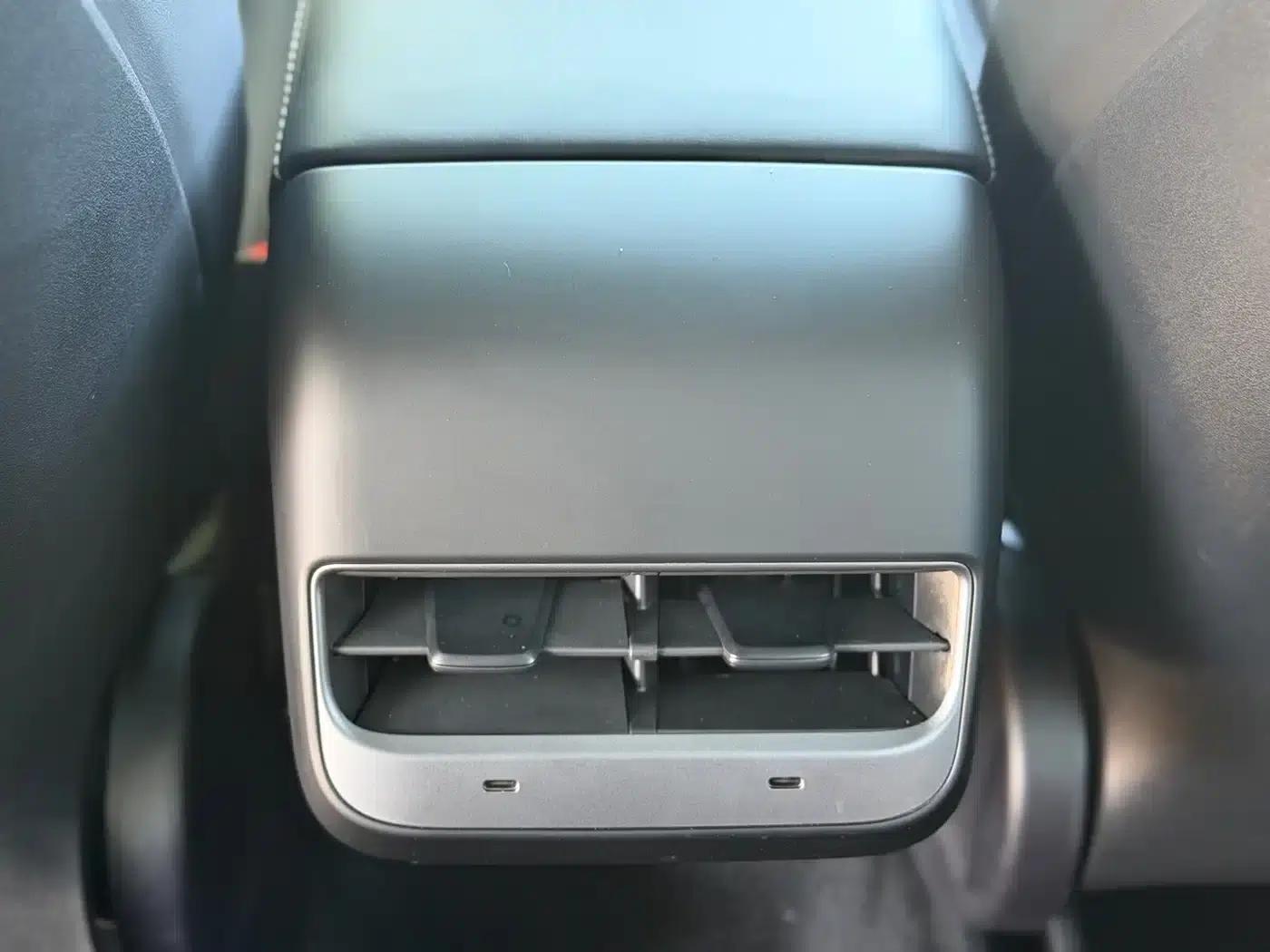 Model Y 2024 Rear-Wheel Drive — миниатюра 8