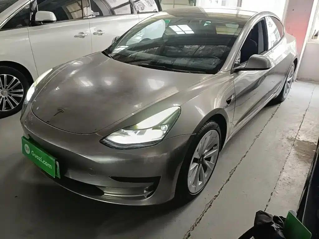 Model 3 2022 Rear-Wheel Drive — миниатюра 1
