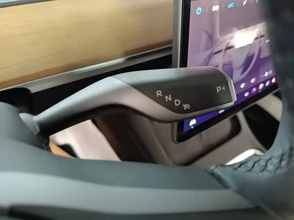 Model 3 2022 Rear-Wheel Drive — миниатюра 14
