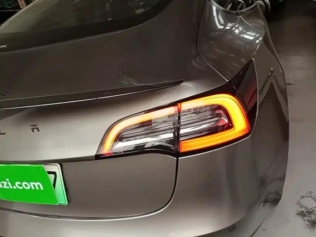 Model 3 2022 Rear-Wheel Drive — миниатюра 8