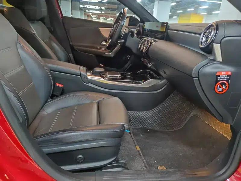 2022 Mercedes-Benz A-Class AMG A 35 L 4MATIC — миниатюра 12