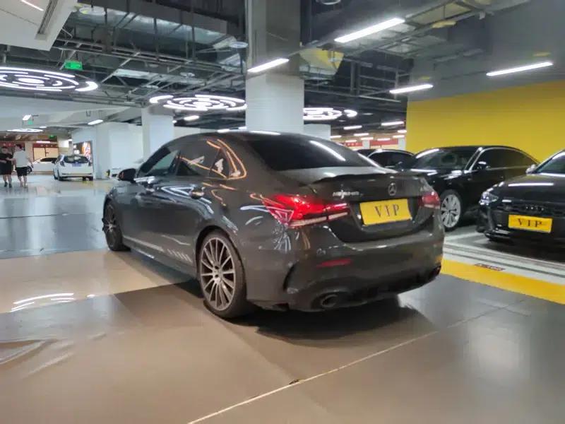 2022 Mercedes-Benz A-Class AMG A 35 L 4MATIC — миниатюра 4