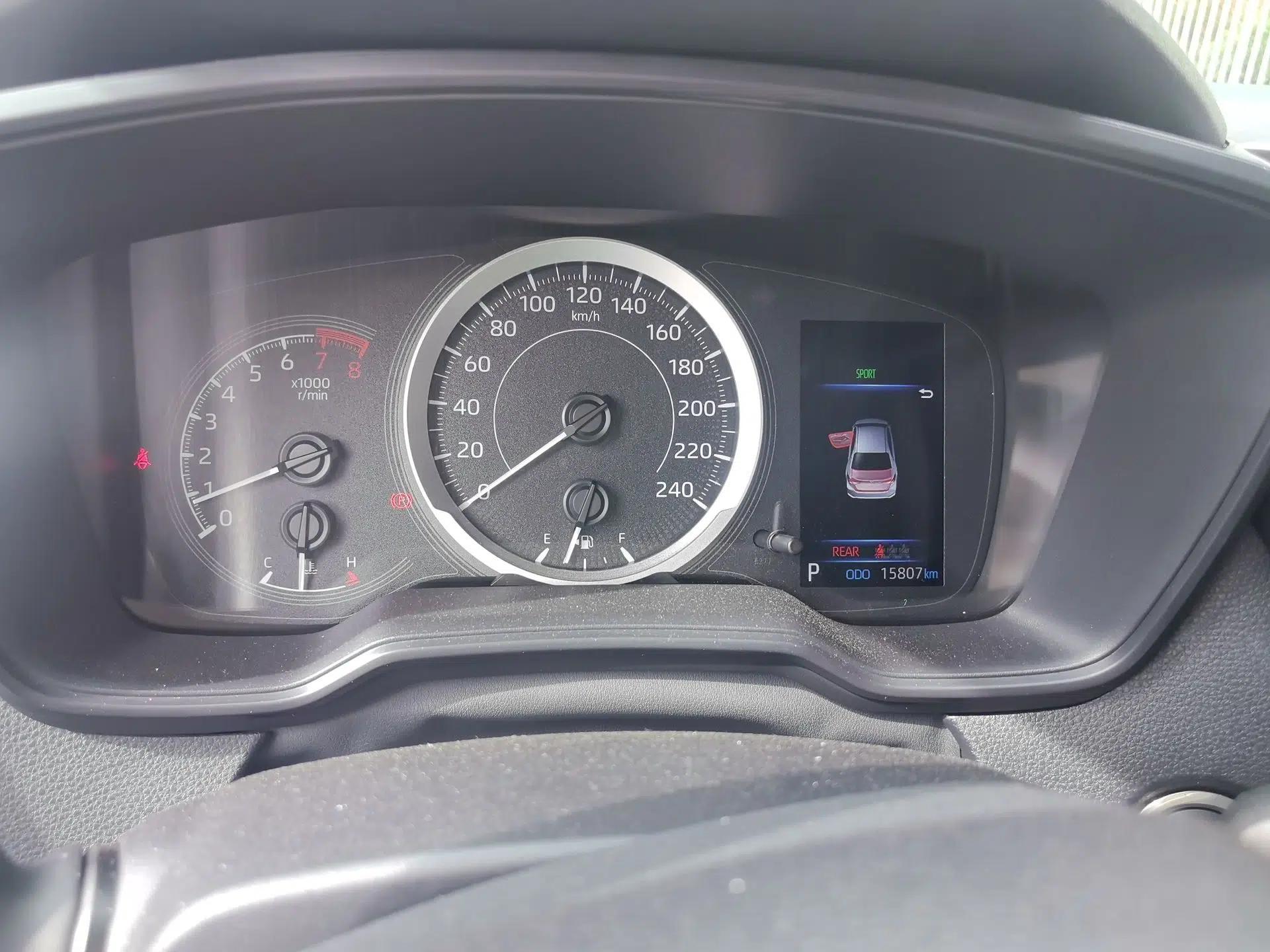 Toyota Allion 2022 2.0L Elite Edition — миниатюра 11