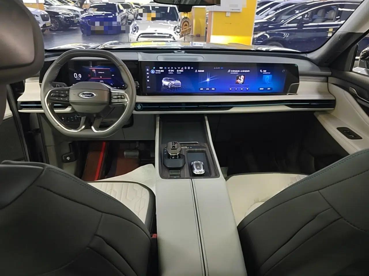 Ford Edge 2023 Ford Explorer L 2.0T EcoBoost Two-Wheel Drive 7-Seater Luxury Model — миниатюра 17