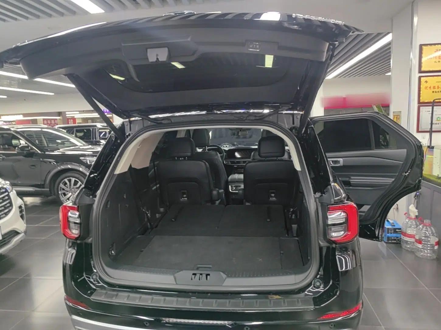 Ford Explorer 2024 2.3T EcoBoost Four-Wheel Drive Fashion Plus Edition 6 Seats — миниатюра 22