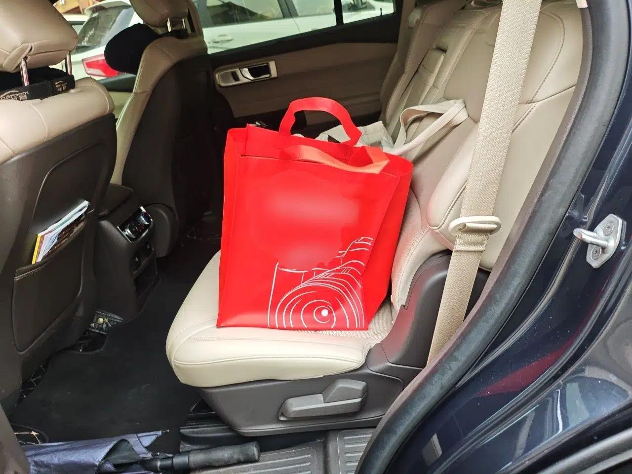 Ford Explorer 2020 EcoBoost 285 4x4 Platinum Edition 7-Seater — миниатюра 17