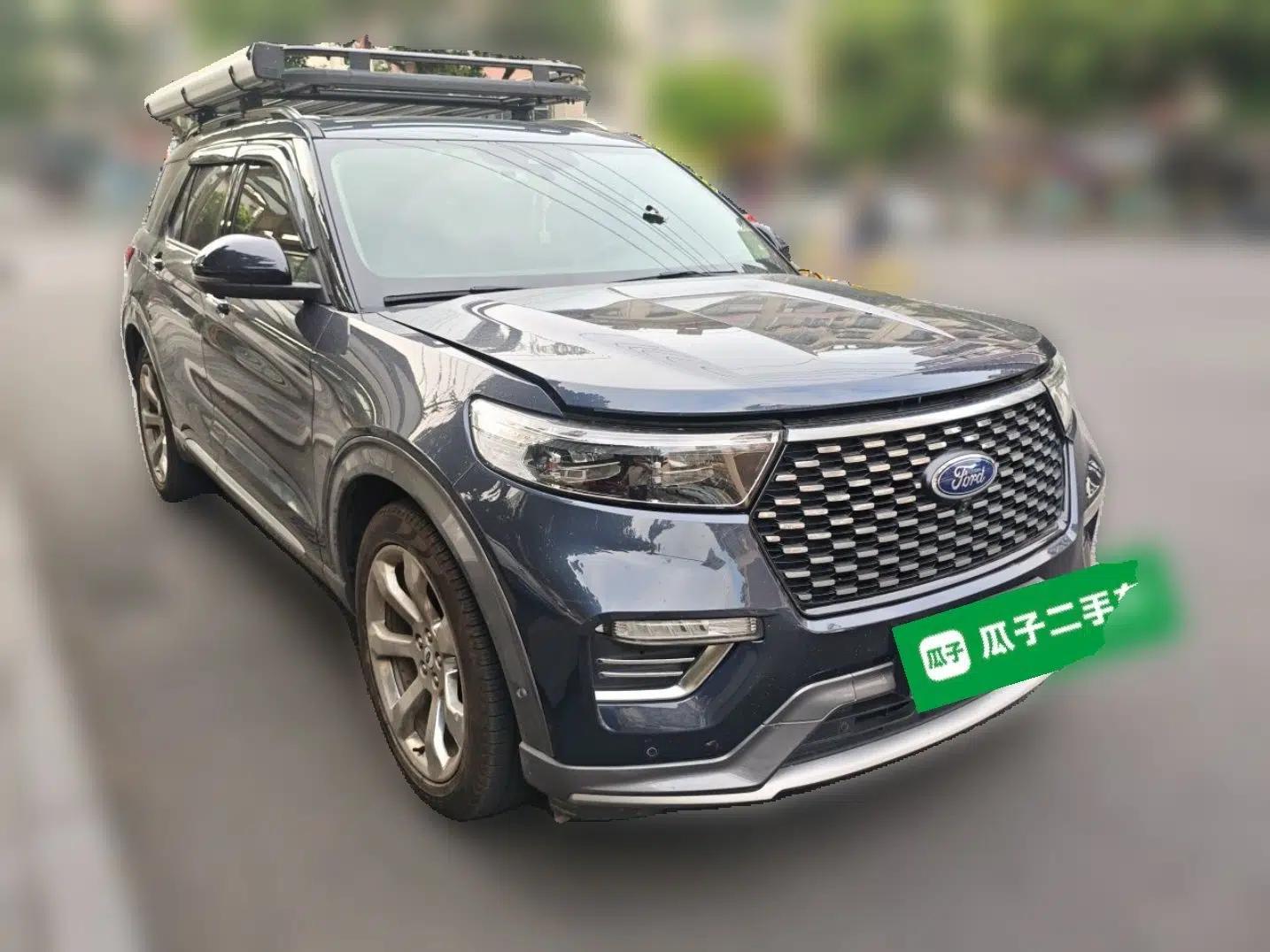 Ford Explorer 2020 EcoBoost 285 4x4 Platinum Edition 7-Seater — миниатюра 3