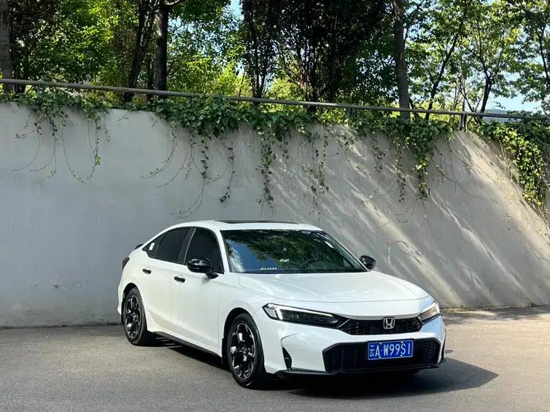 2025 Civic 240TURBO CVT Smart Pro — миниатюра 3