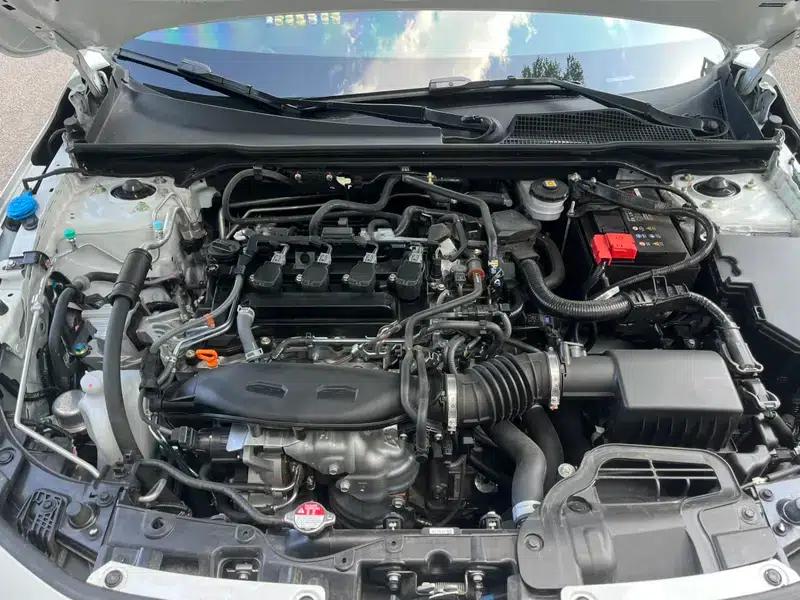 2025 Civic 240TURBO CVT Smart Pro — миниатюра 8