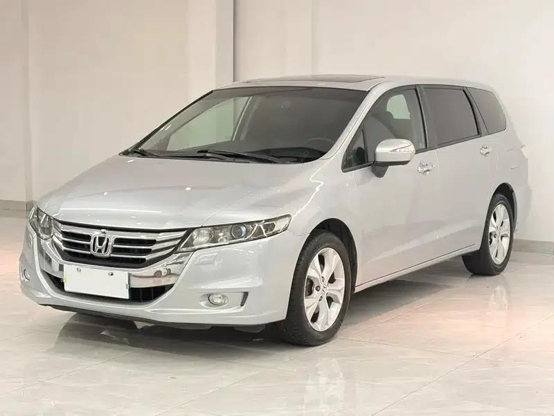 2013 Odyssey 2.4L Elite Edition — миниатюра 1