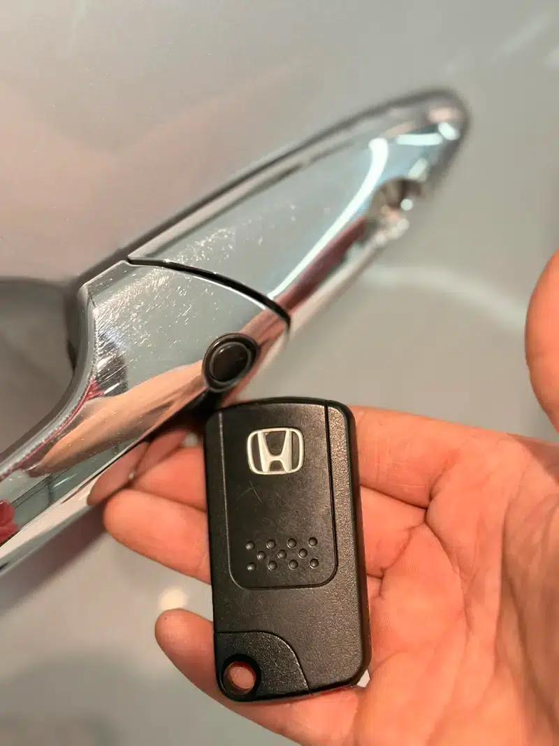 2013 Odyssey 2.4L Elite Edition — миниатюра 8