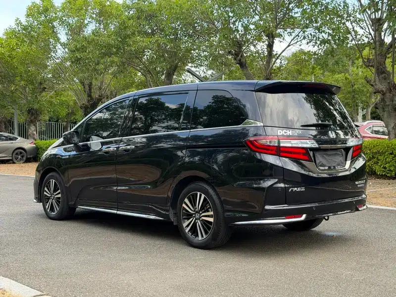 Odyssey 2019 2.0L Elite Premium Edition — миниатюра 5