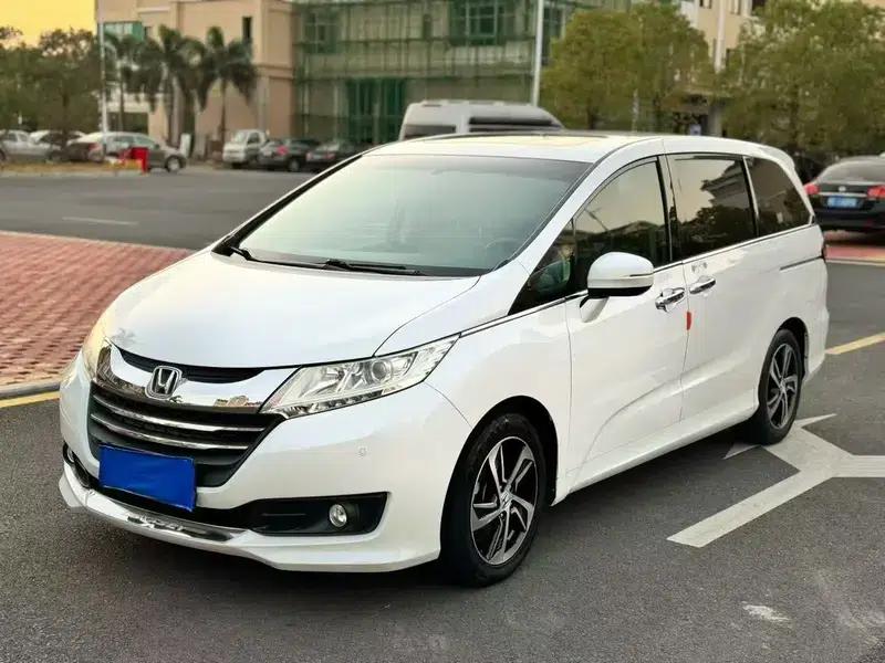 Odyssey 2017 2.4L Smart Edition — миниатюра 1