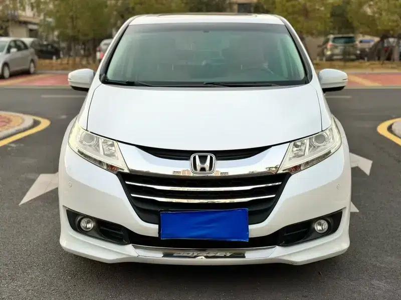 Odyssey 2017 2.4L Smart Edition — миниатюра 2