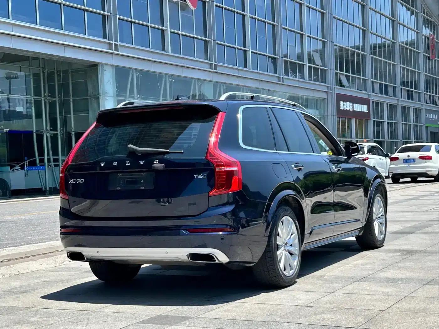 2015 Volvo XC90 T6 Smart Edition 5-seater — миниатюра 4