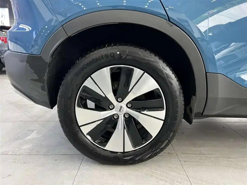 2024 Volvo XC40 B3 Smart Sport Edition — миниатюра 10