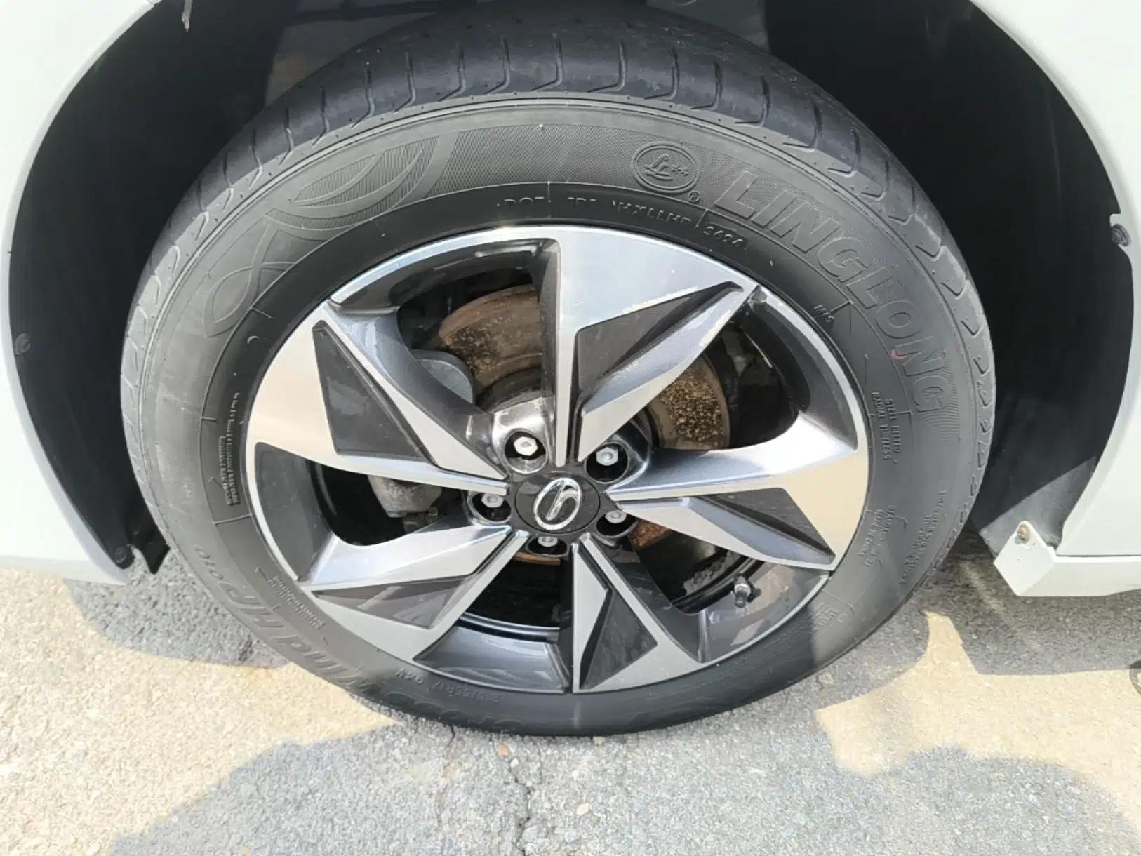 GAC Trumpchi M6 2023 PRO 270T DCT Luxury Edition — миниатюра 10