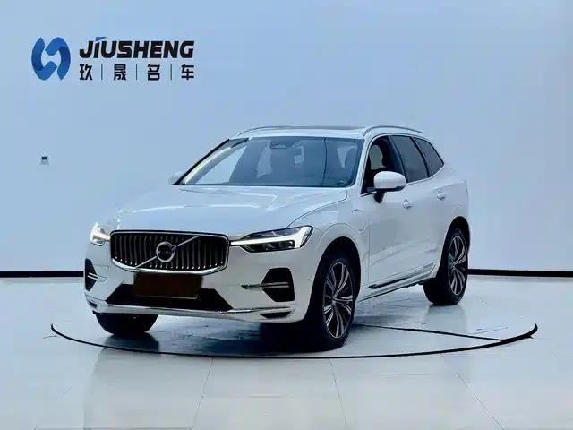 2022 Volvo XC60 Plug-in Hybrid T8 Plug-in Hybrid AWD Inscription Luxury Edition